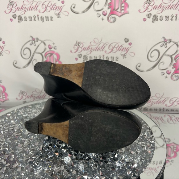 House of Harlow 1960 booties ankle rabbit fur buckle strap detail black furry - Picture 6 of 10